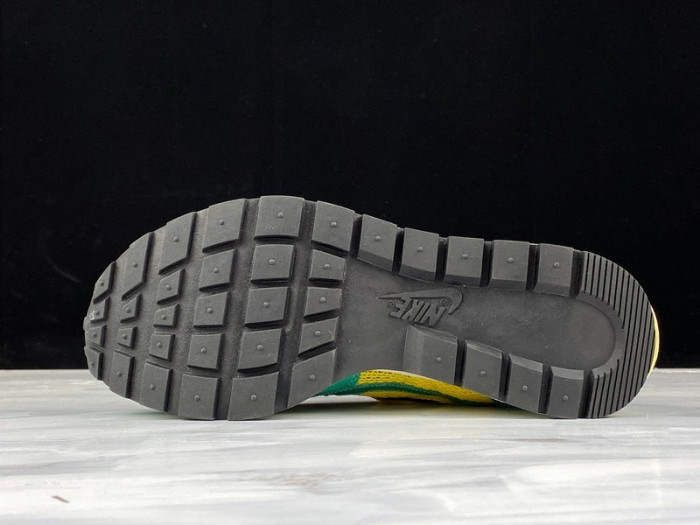 Sacai x Nike Pegasus VaporFly SP BV0073-103