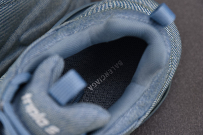 TRIPLES TRAINER SNEAKERS 2000070