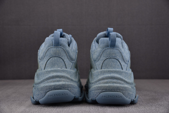 TRIPLES TRAINER SNEAKERS 2000070
