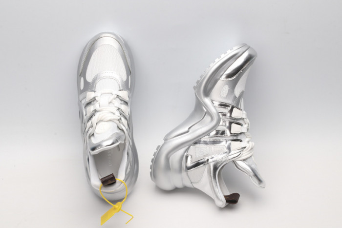 LV snekaers L000005