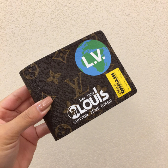 L&V WALLET2