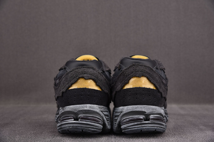 NEW BALANCE 2002 NB000019