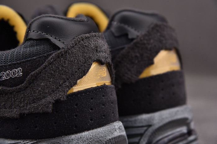 NEW BALANCE 2002 NB000019