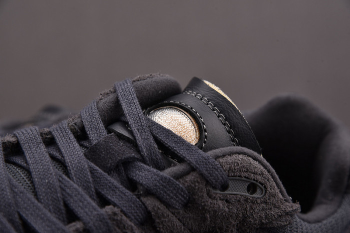 NEW BALANCE 2002 NB000019