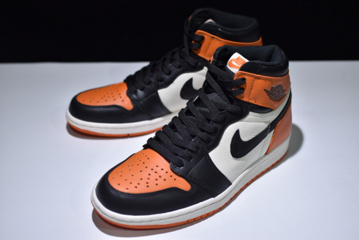AIR JORDAN 1 RETRO HIGH OG “SHATTERED BACKBOARD”  555088-005