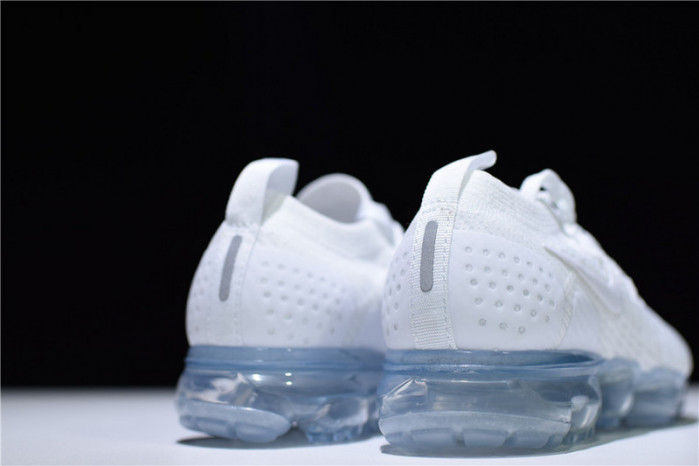 Nike Mens Air VaporMax Flyknit 2.0 Triple White 942843-100