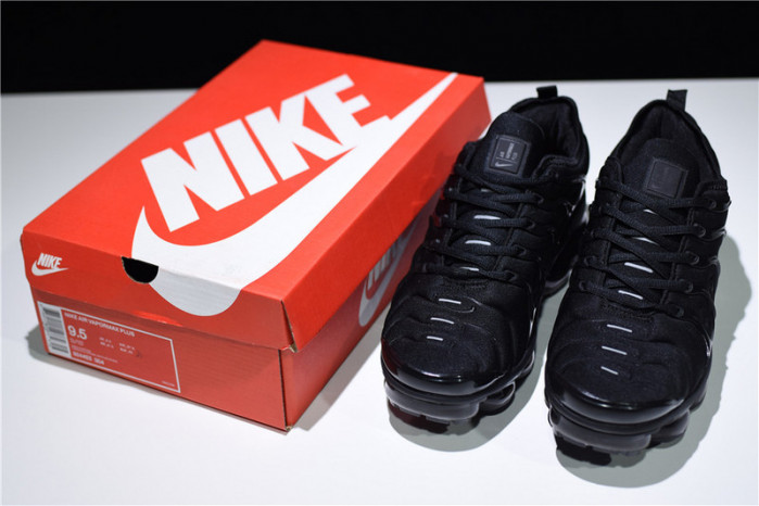 Nike Air VaporMax Plus Triple Black  924453-004