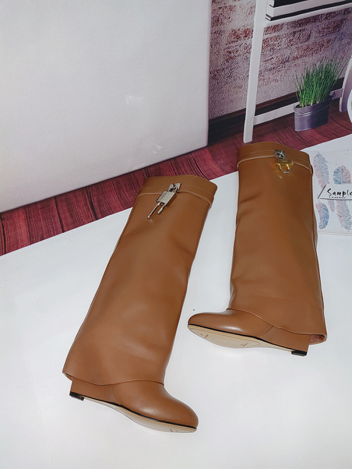 GIVENCHY leather boots GC000004