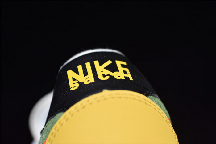 Sacai x Nike LDV Waffle  Green Gusto BV0073-300