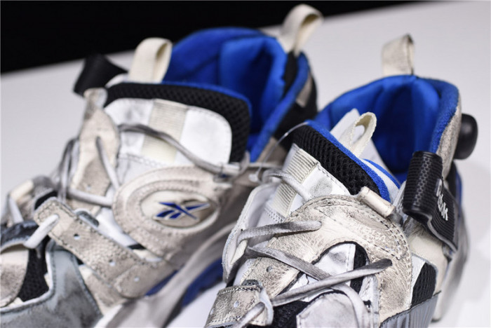 Reebok Modified Pump Sneakers  CN2704
