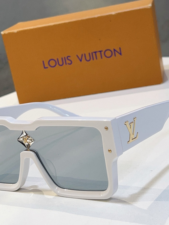 LV SUNGLASSES 14