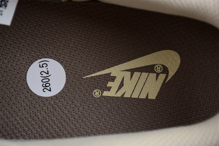 NIKE DUNK LOW MOCHA BROWN FB4961-012