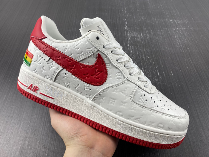 NIKE LOW AIR FORCE 1 X  WHITE red
