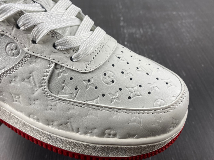 NIKE LOW AIR FORCE 1 X  WHITE red