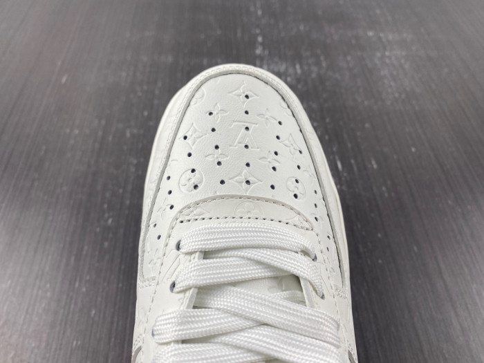 NIKE LOW AIR FORCE 1 X  WHITE red