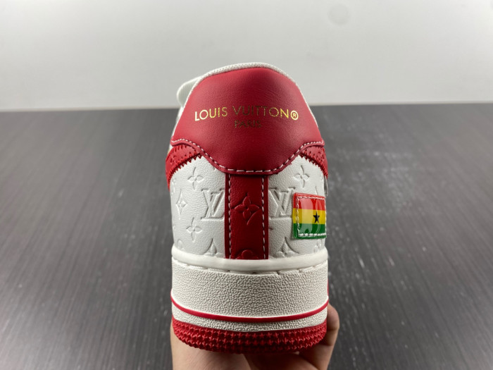 NIKE LOW AIR FORCE 1 X  WHITE red