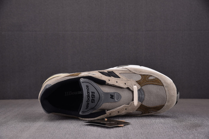 NEW BALANCE 991 NB000037