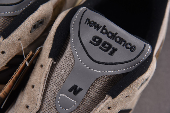 NEW BALANCE 991 NB000037