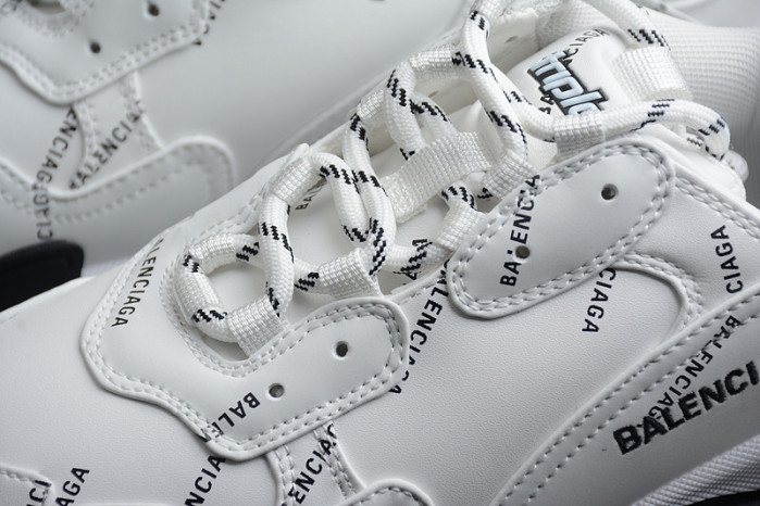 TRIPLES TRAINER SNEAKERS 2000043