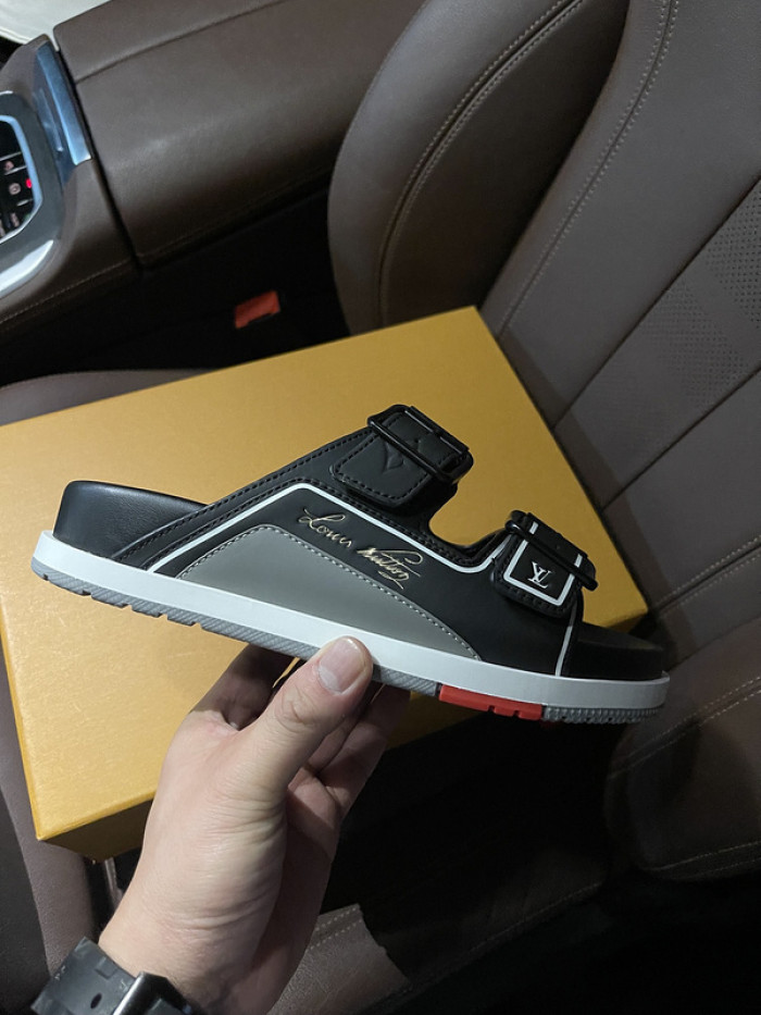 L&V sandal25