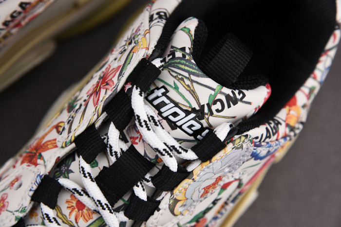 TRIPLES TRAINER SNEAKERS 2000042