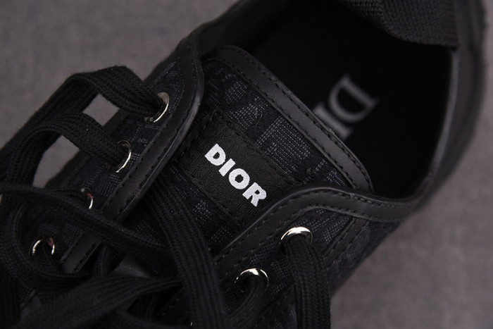 DIO* SNEAKERS B28 T0000-032