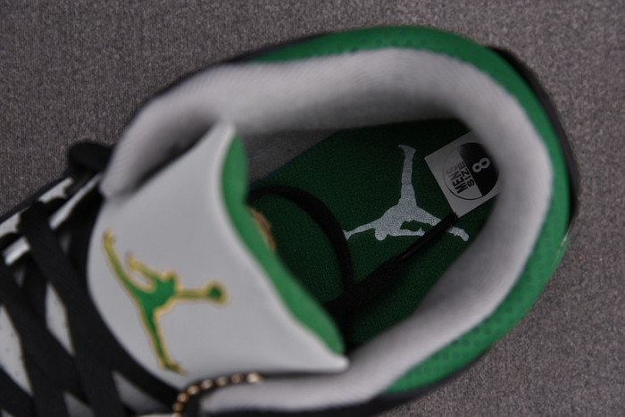 AIR JORDAN 3 “PINE GREEN” CT8532-030