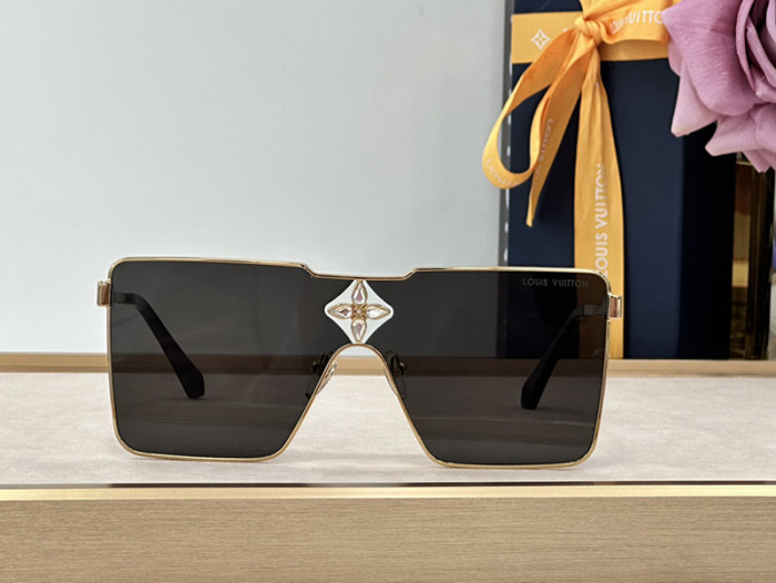 LV SUNGLASSES 6