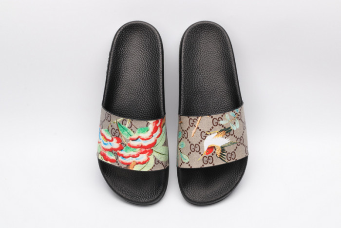Gucc* Sandal58