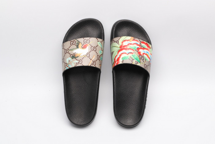 Gucc* Sandal58