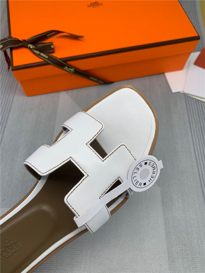 Herme* Sandal38