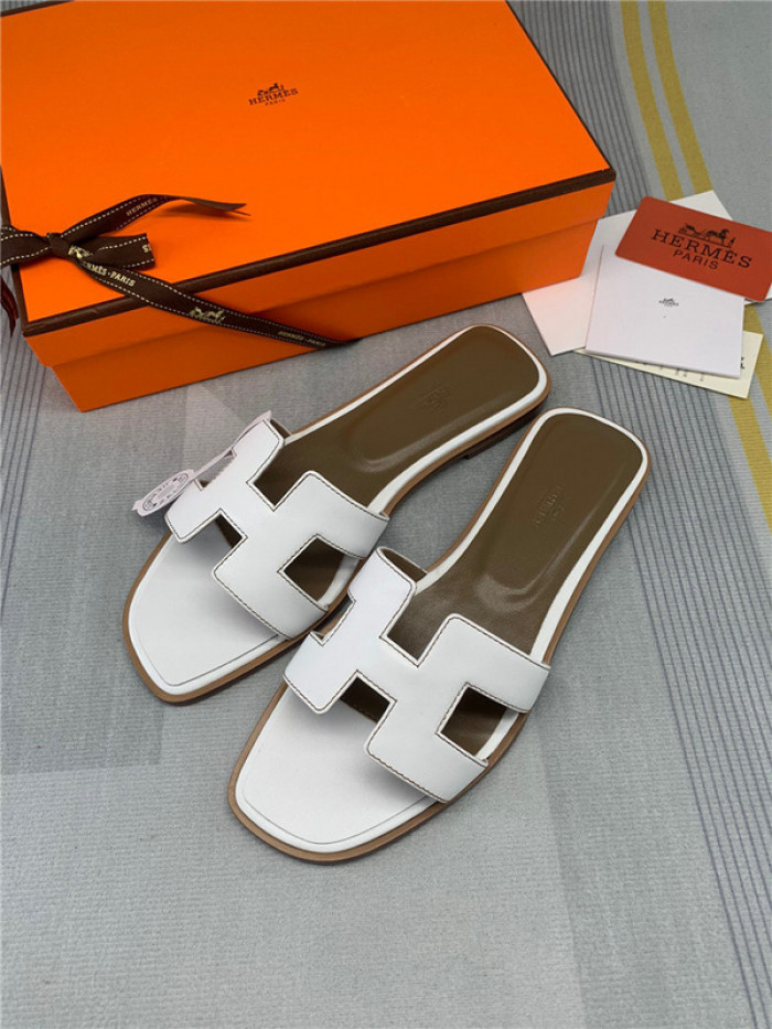 Herme* Sandal38