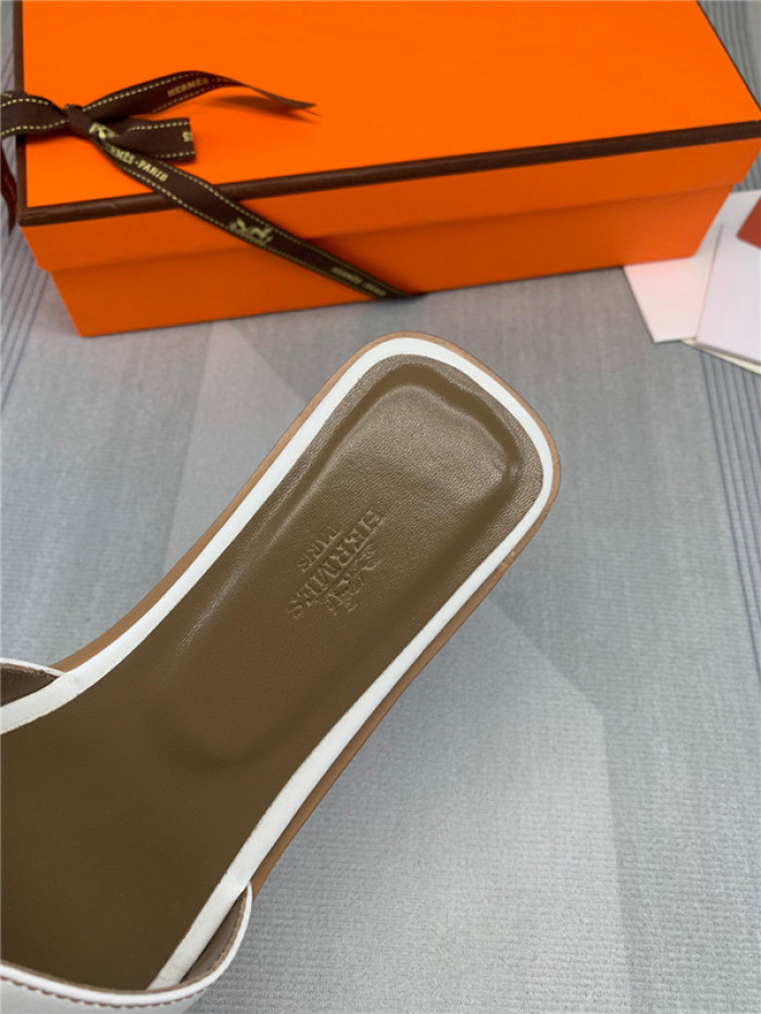 Herme* Sandal38