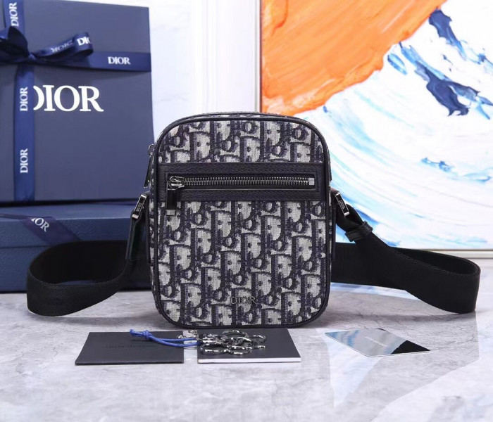 Dior BAG