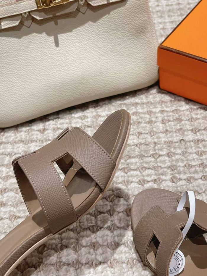 Herme* Sandal47