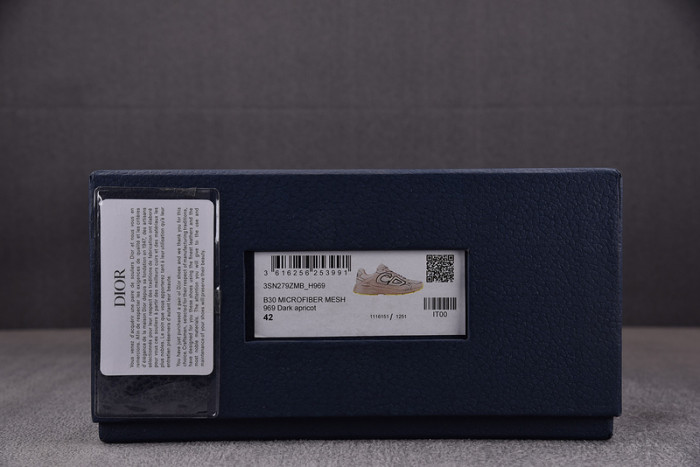 DIO* SNEAKERS B30 T0000-104