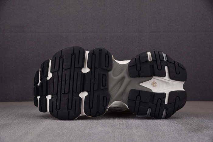SNEAKER Cargo
