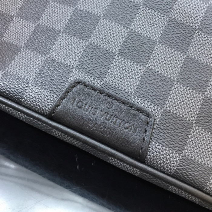 L&V BAG8