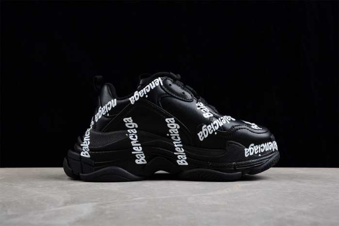 TRIPLES TRAINER SNEAKERS 2000059