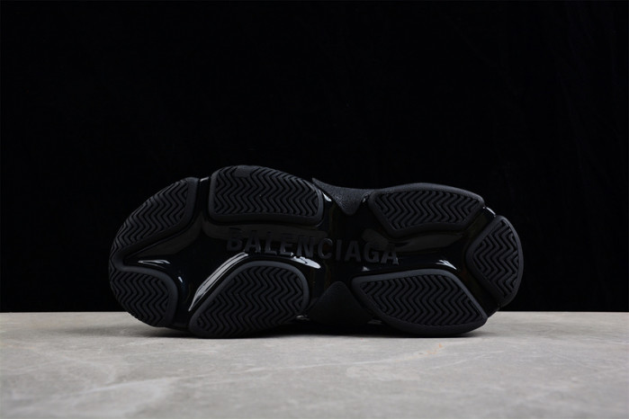TRIPLES TRAINER SNEAKERS 2000059