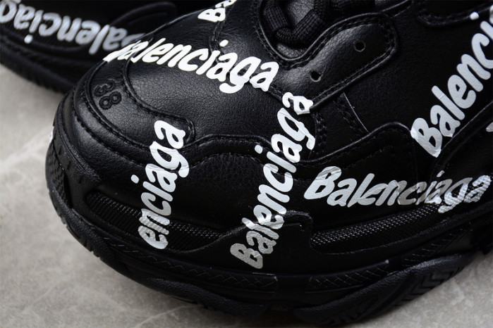 TRIPLES TRAINER SNEAKERS 2000059