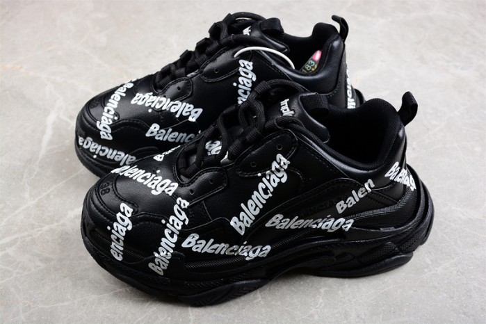 TRIPLES TRAINER SNEAKERS 2000059