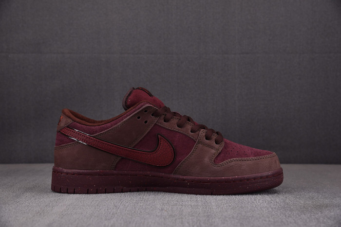 Nike SB Dunk Low Valentine