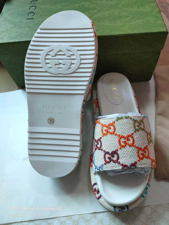 Gucc* Sandal99