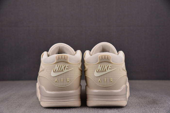 Air Jordan 4 RM Legend Light Brown FQ7940-200