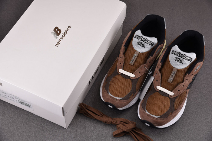NEW BALANCE NB990 NB000031