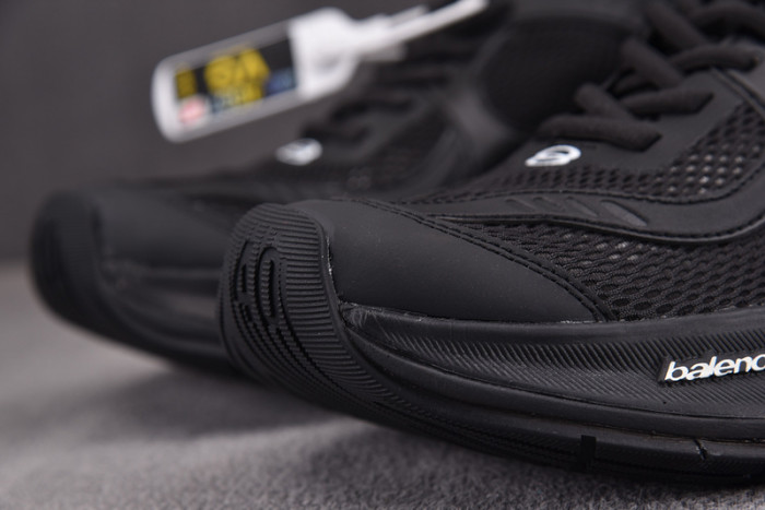 SNEAKER CIRCUIT 7000004