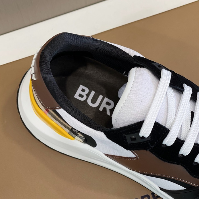 Burber*y sneakers B000005