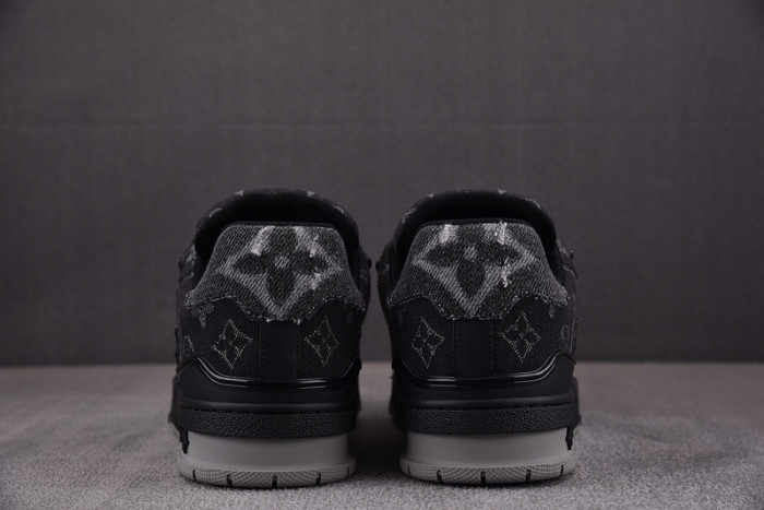 L&V snekaers L0000163