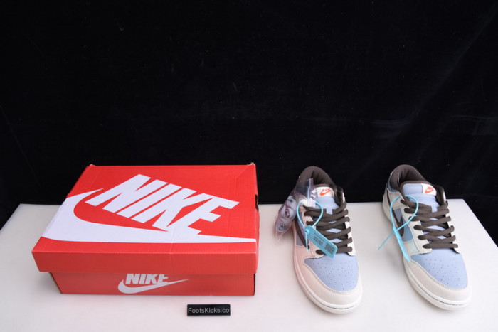 Travis Scott playstation  Nike SB Dunk Low  CU1726-800